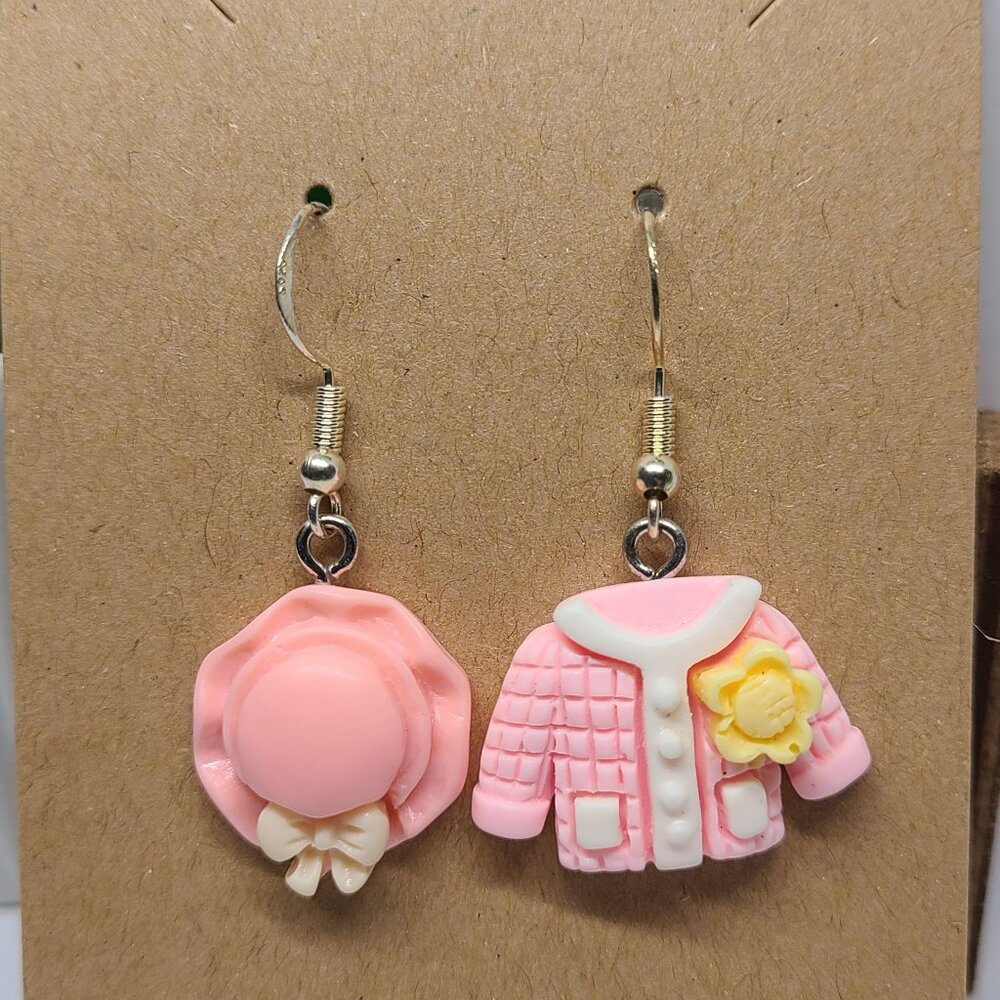 Handmade‎ Pastel Pink Jacket w/Matching Bonnet Ladies/Girls Dangle Earrings NWOT